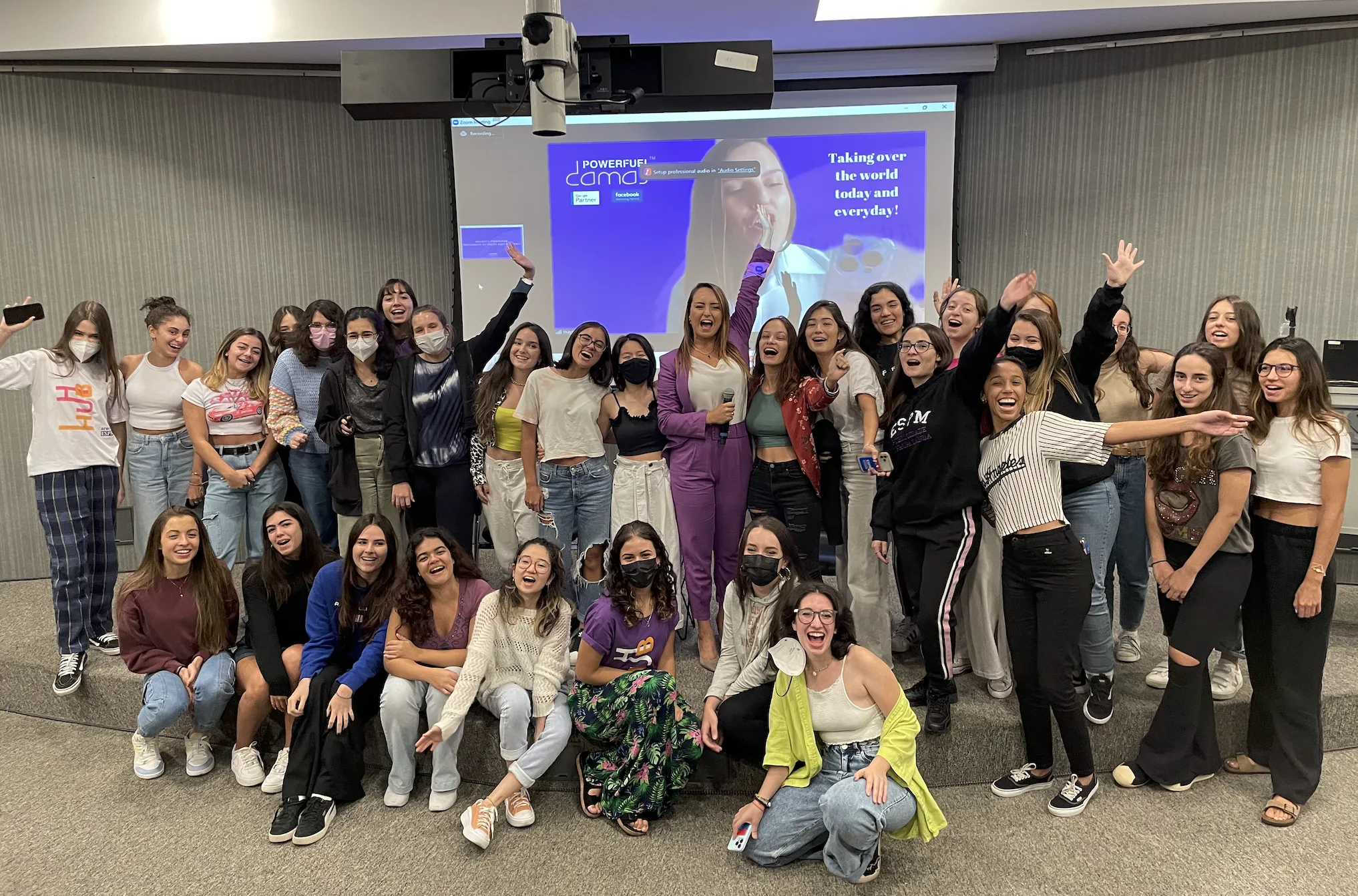 Danielle Vantini with ESPM Brazil students after keynote — São Paulo